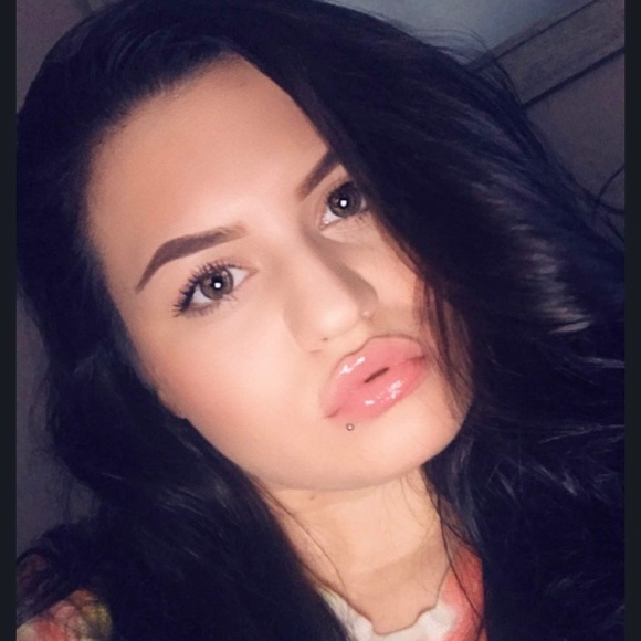 camryn3332